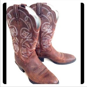 Ariat cowboy boots